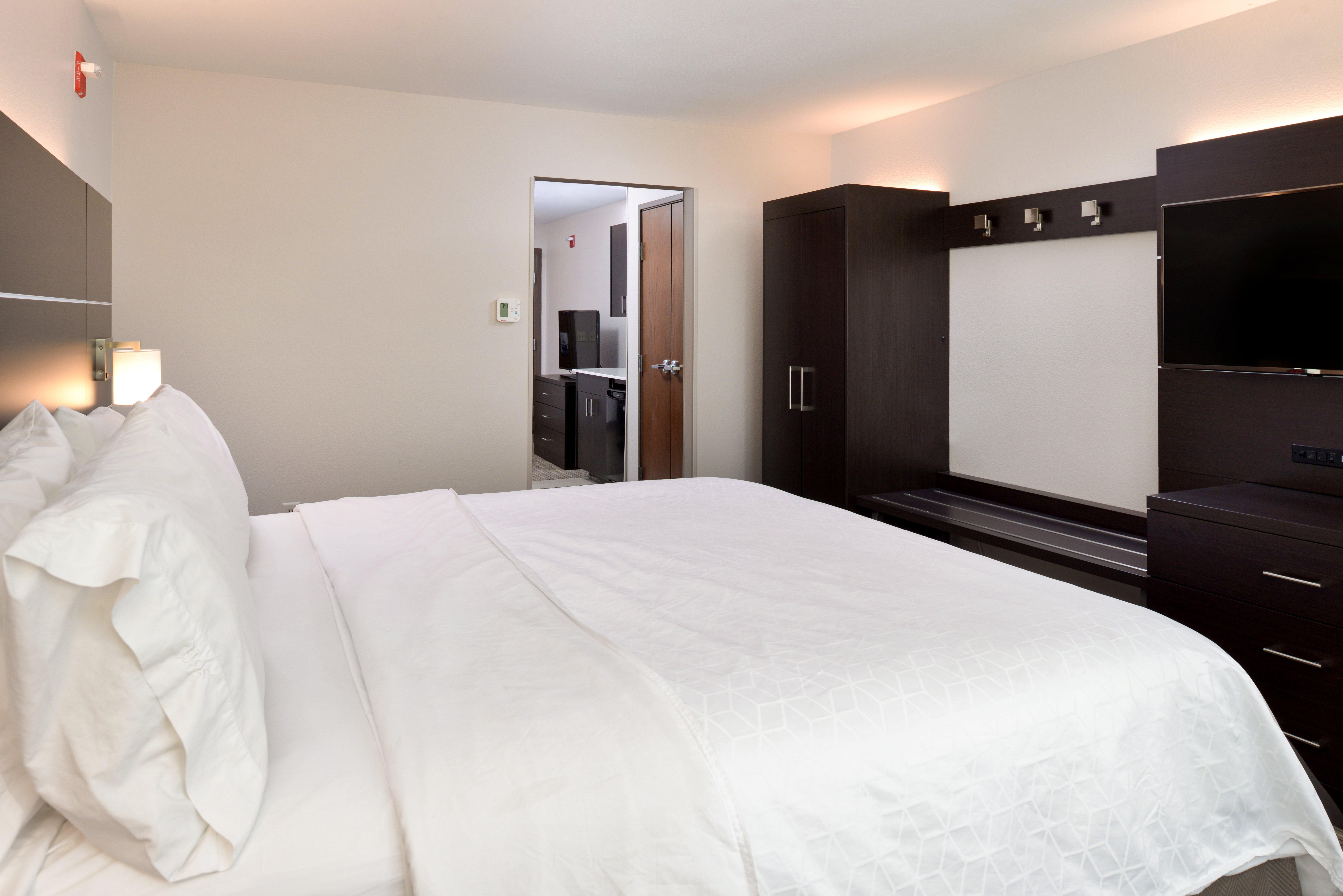 Holiday Inn Express&Suites Pueblo, an IHG Hotel Exterior foto